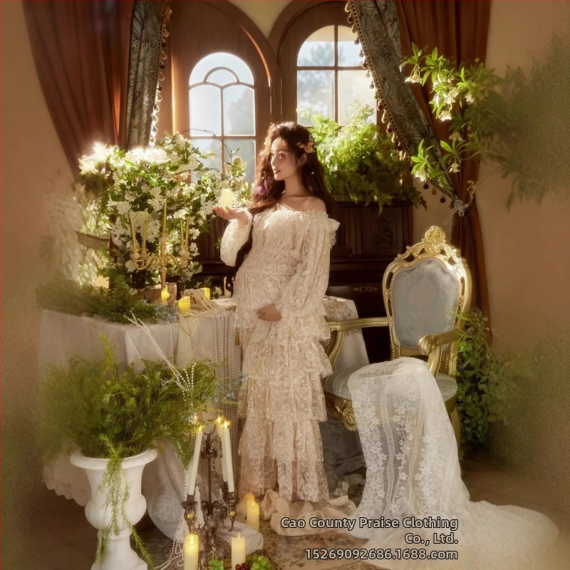 Костюм със пола за бременни с дълги ръкави и дълга пола, полиестерна материя, съдържание полиестер 50–70%, пролет 2025