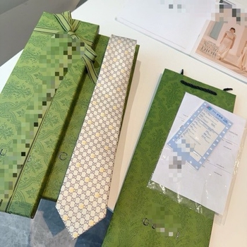 Férfi selyem nyakkendő, jacquard szövés, rácsmintás minta, rombusz alak, modern stílus