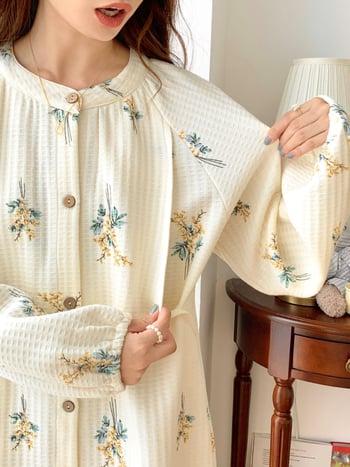 Рокля за кърмене с дълги ръкави, кръгло деколте, памук 70–80%, дълга пола с голям размах