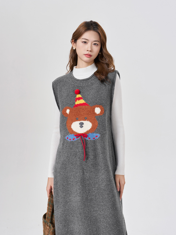 Плетена рокля за бременни, без ръкави, кръгло деколте, 95% полиестер, животински принт