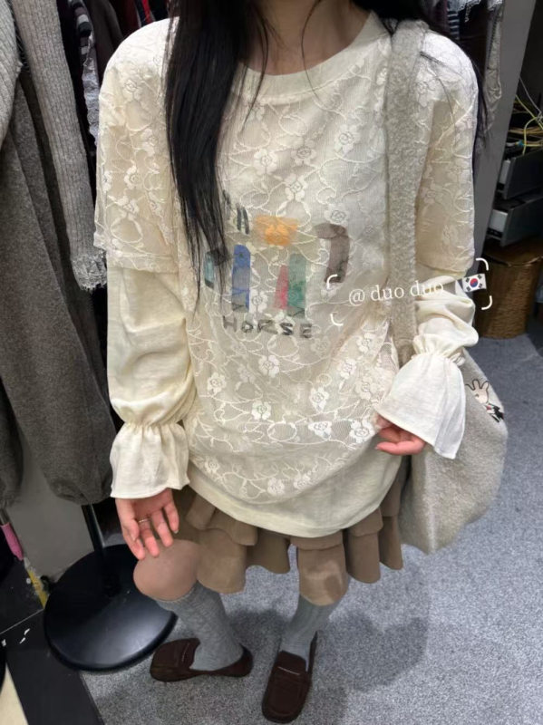 Tricou de damă — imprimeu anime, din poliester, mâneci lungi, guler rotund, croială dreaptă casual