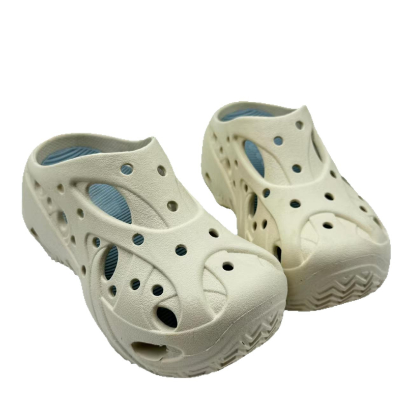 Sandale unisex Crocs-style, talpă EVA 3 cm, creștere înălțime, respirante și anti-derapante.