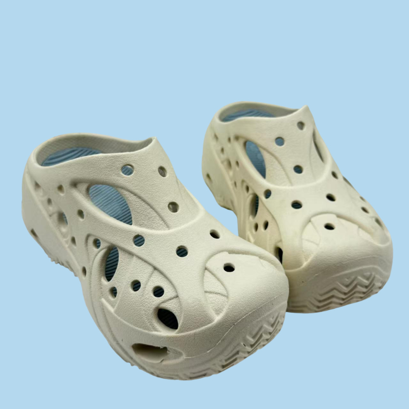 Sandale unisex Crocs-style, talpă EVA 3 cm, creștere înălțime, respirante și anti-derapante.