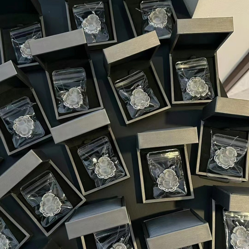 Náhrdelník s príveskom Budhu z achátu, Maitreja Smejúci Budha, retro štýl, elektroplátovanie