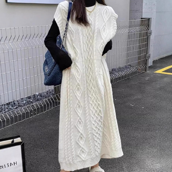 Дълъг плетен жилет с качулка – корейски стил, свободен силует, кръгло деколте, велурено плетиво, акрилно-полиестерна смес