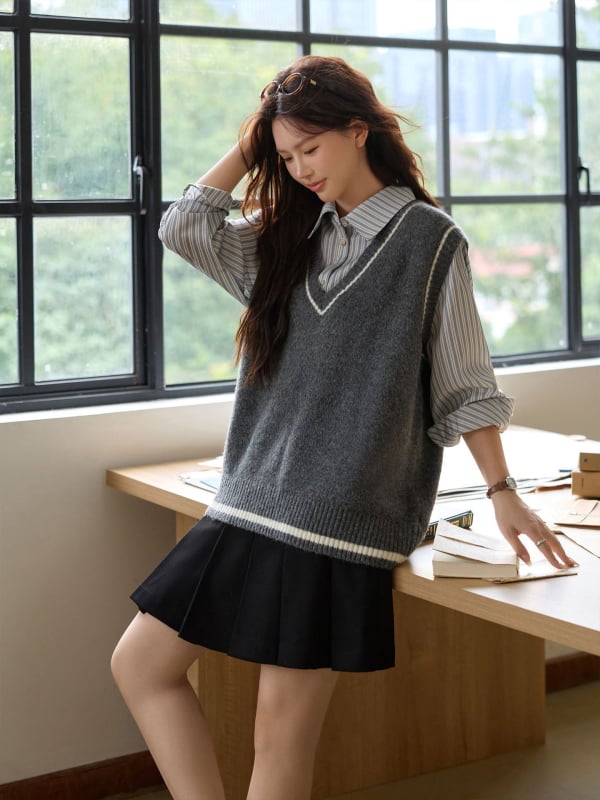 Vesta tricotată lejeră pentru femei, stil coreean, decolteu în V, fără mâneci, lungime medie