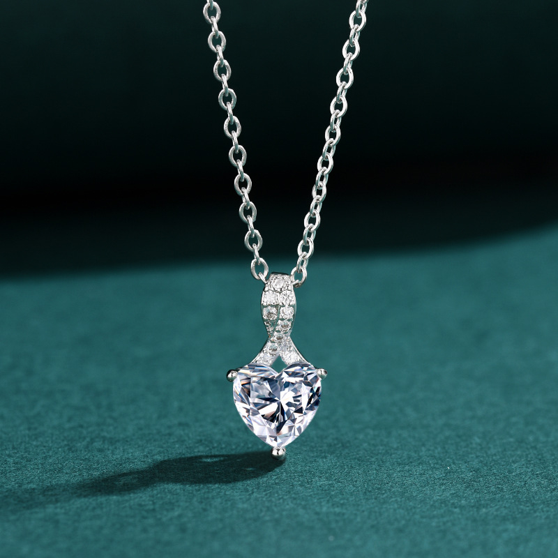 Висулка със сърцевидна форма от неръждаема стомана, моден градски стил