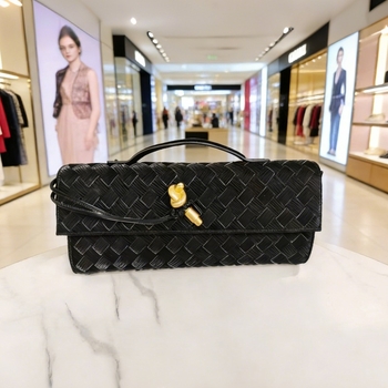 Kožna crossbody torbica, casual stil, zaključavanje kopčom, poliester podstava