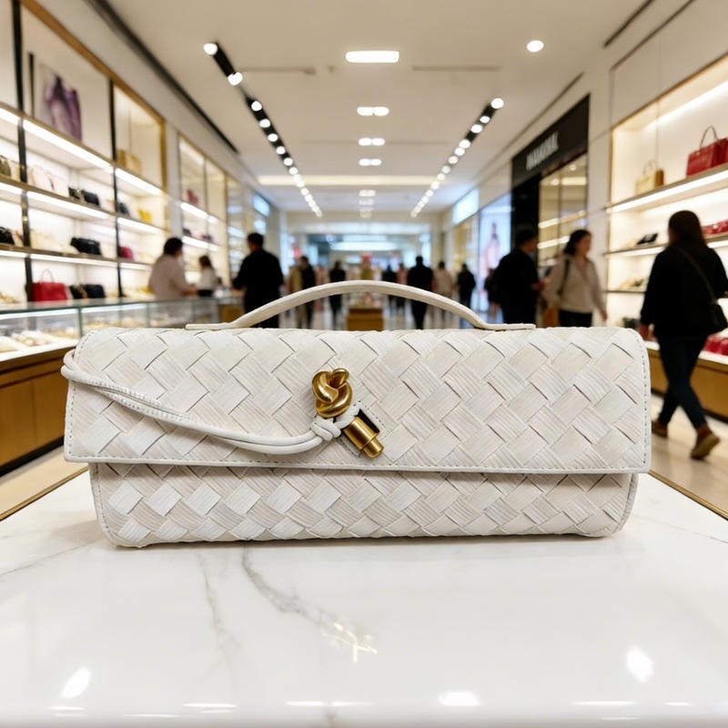 Kožna crossbody torbica, casual stil, zaključavanje kopčom, poliester podstava