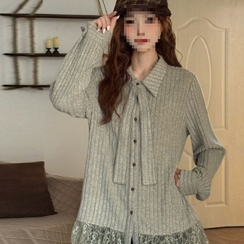 Риза с дантела и 3D мотив, фалшив двукомпонентен комплект в Lolita стил, мек сатенен материал, поло яка.