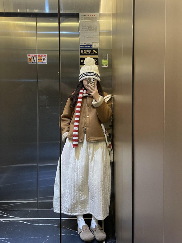 Пола с А-образен силует, миди дължина, едноцветна, полиестер, микроеластична