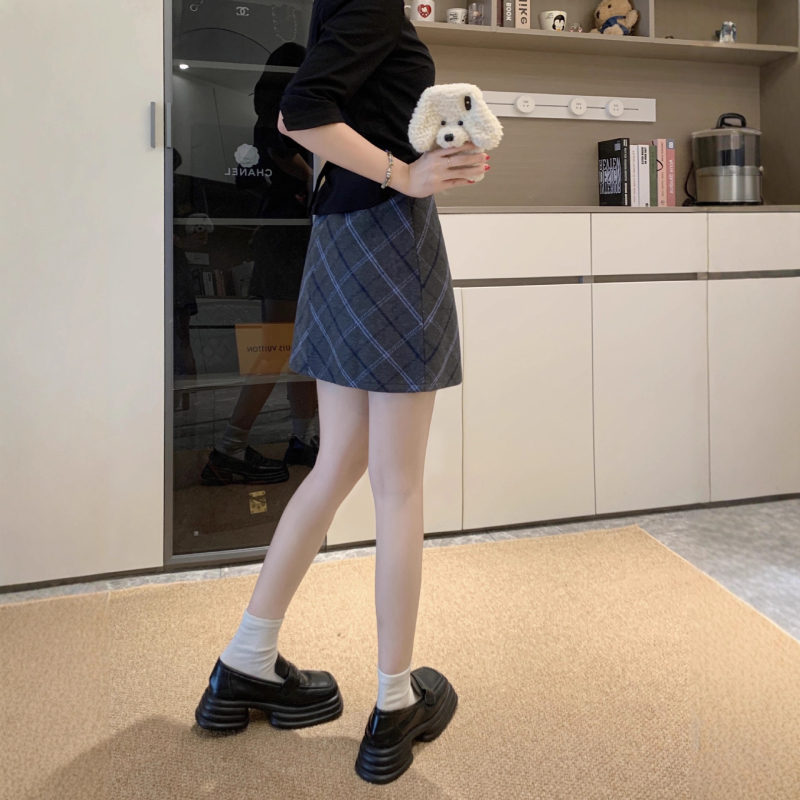 Дамска плетена пола с А‑образна линия, прилепваща към ханша, полиестер, 95%+ плат, Зима 2025