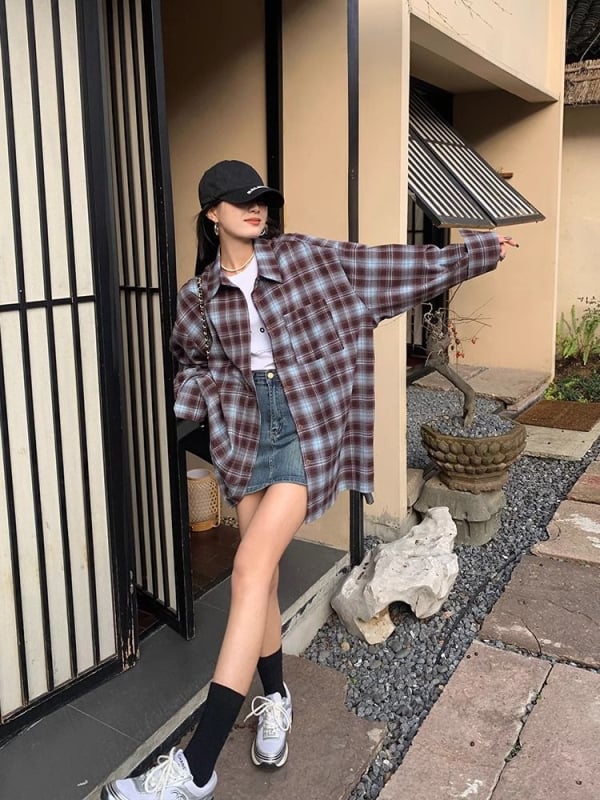 Риза с каре шарка, дълги ръкави, яка поло, свободна кройка, полиестерна смес