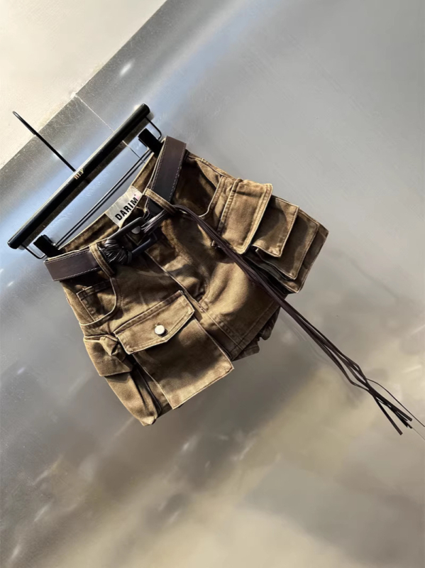 А-образна къса дънкова пола с множество джобове, без бръчки, памук-полиестър смес, пролет 2026