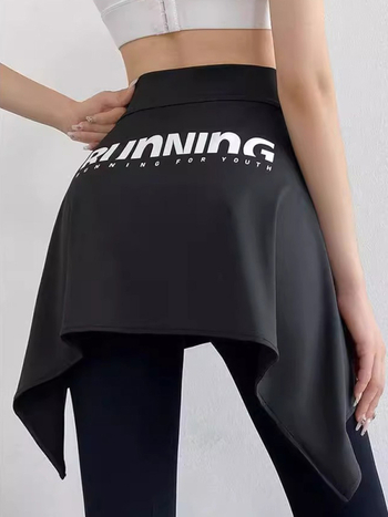 Едночастова спортна пола с разкроен силует, къса, найлон-спандекс смес 70–80% Найлон, <30% Спандекс, микроеластичност, есен 2024