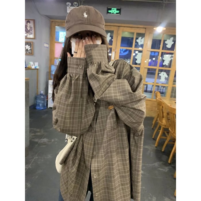 Риза-яке с каре, поло яка, дълги ръкави, средна дължина, полиестер 95%+