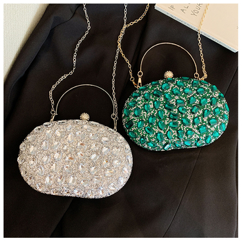 Diamantom ukrašena večernja clutch torba, akrilno tijelo, ovalni oblik, zatvarač, džep za telefon