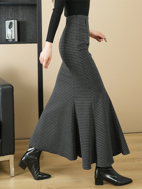Houndstooth fishtail midi suknja, duga, od rimskog pamuka, pamuk-nylon smjesa, jesen 2024