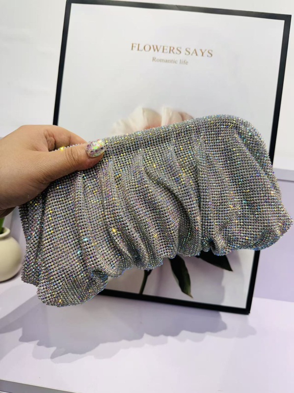 Francusko-stilna večernja torbica s rhinestones, ABS tijelo, poliester podstava, 3D dizajn oblaka, magnetno zatvaranje, crossbody