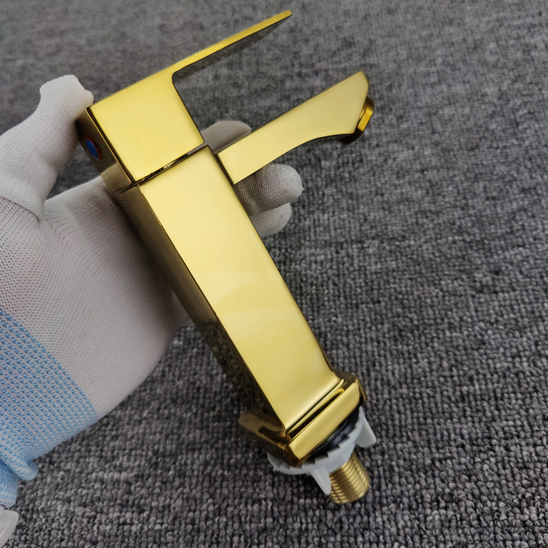 Slavina za umivaonik u kupaonici s ugradnjom u zid, materijal: cinkova legura, jezgro ventila od bakra, promjer sjedala 20 mm, promjer ulaza/izlaza 2 cm, nazivni tlak 1 MPa