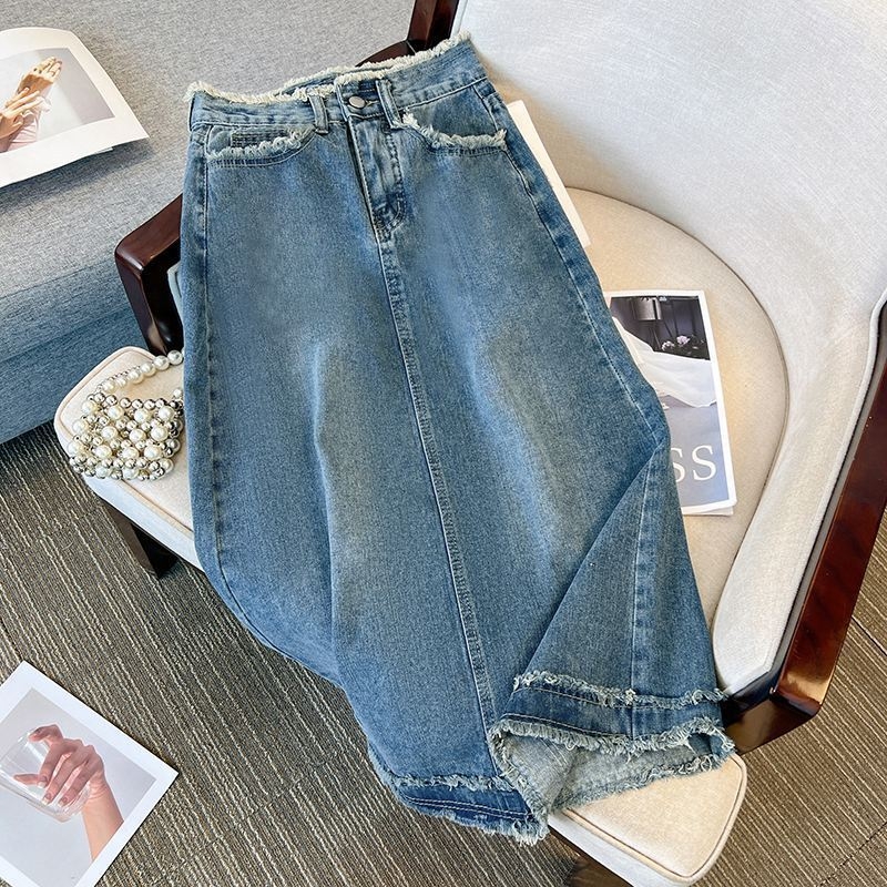 Ženska traper suknja A-linije, midi duljine; pamuk denim; 70-80% pamuk; ljeto 2024; stil: gradski, moderan