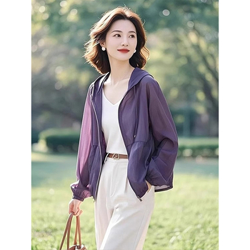 Женски лек качулков палто-кардиган, Slim fit, полиестер, еднообразен дизайн, цип