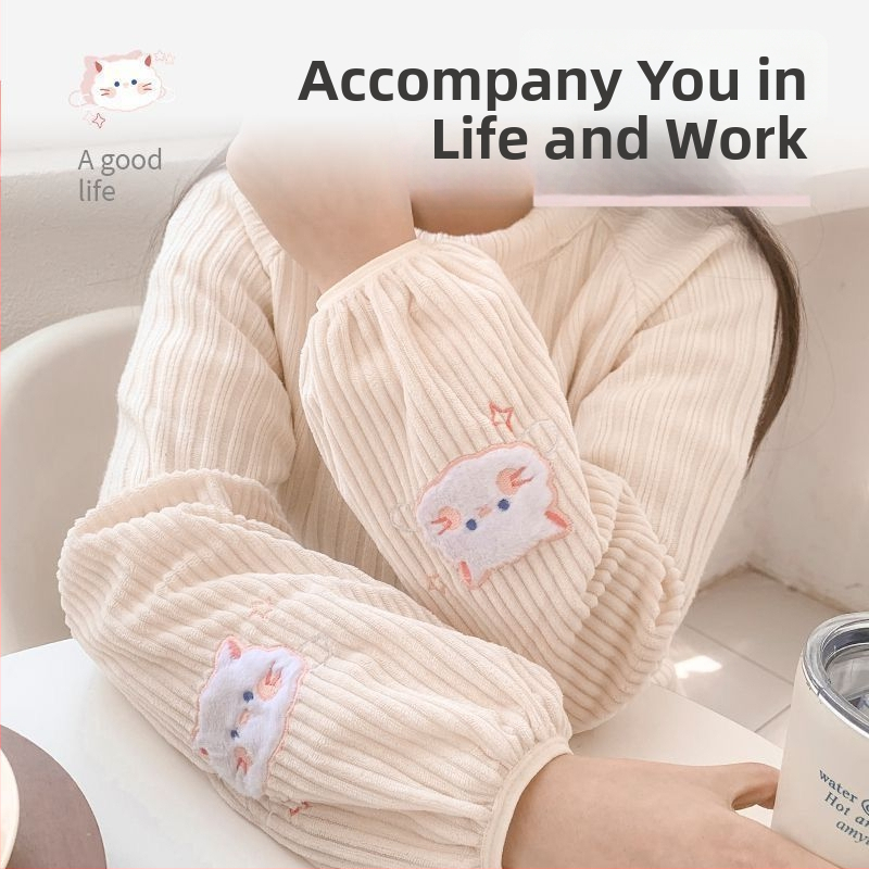 Rukávové kryty A-186 pre dospelé ženy – králičia srsť, odolné voči škvrnám, vyšívané