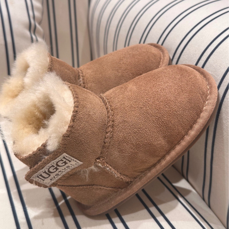 Детски снежни ботуши за момчета и момичета, горна част овча кожа, подплата флис, средна височина на глезена, зимен модел с подметка от кожа и EVA, противохлъзгави и износоустойчиви