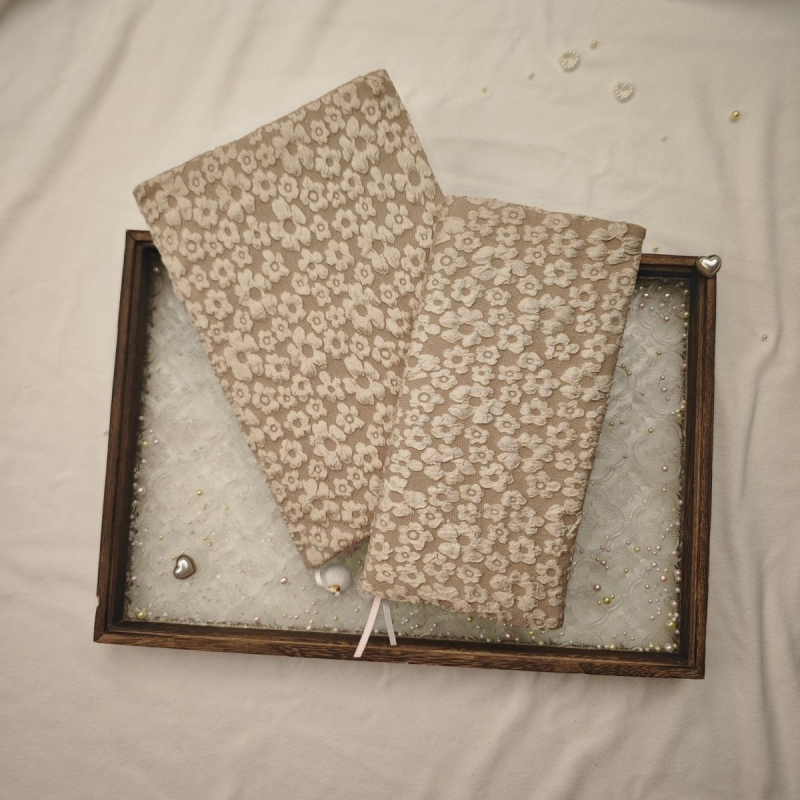 Könyvborító naptárhoz csipkés szélekkel | Márka: Qiu Ling; Anyag: poliészter; Import: Nem; IP engedélyezés: Nem