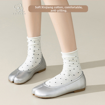 Чорапи с разделени пръсти от памук, средно дълги до прасеца, точков модел, 80–90% памук, японски стил