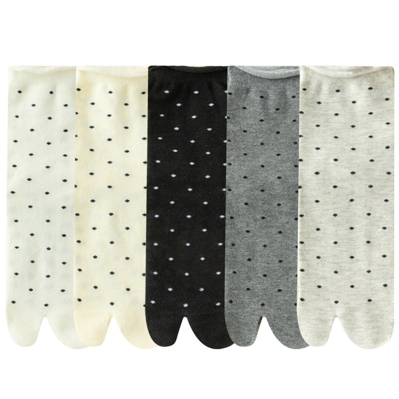 Чорапи с разделени пръсти от памук, средно дълги до прасеца, точков модел, 80–90% памук, японски стил