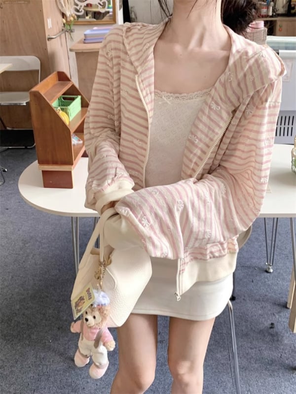 Кардиган с качулка, модел с панделка, полиестер, дълги ръкави, цип отпред