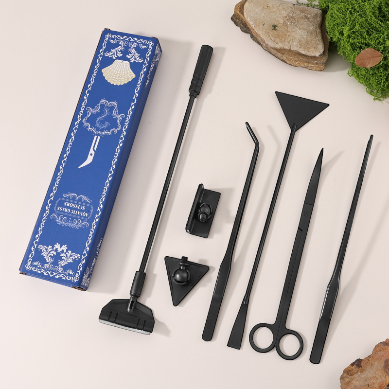 Öt részes rozsdamentes acél akvárium eszköz készlet: növényolló, erős szorító, sík homokkaparó és algakaparó — modell 00-263