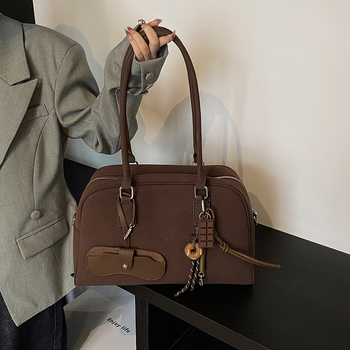 Ženska bowling torba s matnom završnom površinom, horizontalni kvadratni oblik, zatvarač, poliester podstava, unutarnja džep sa zatvaračem, dvostruke ručke, jesen 2025