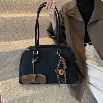 Ženska bowling torba s matnom završnom površinom, horizontalni kvadratni oblik, zatvarač, poliester podstava, unutarnja džep sa zatvaračem, dvostruke ručke, jesen 2025