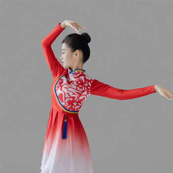 Uniszex etnikus táncruha Chenille-anyagból – fan-tánc a színpadon, 2025 tavasz, Termékszám a1009516701