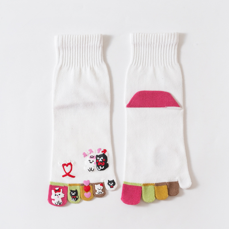 Женски чорапи за пет пръста, до средната част на подбедрицата, памук 80–90%, карикатурен модел, с дезодориращ ефект и против изпотяване, дишащи