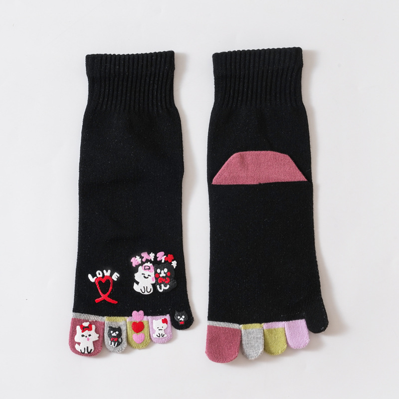 Женски чорапи за пет пръста, до средната част на подбедрицата, памук 80–90%, карикатурен модел, с дезодориращ ефект и против изпотяване, дишащи