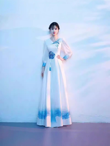 Haljina za zborske nastupe, duga suknja, kineski stil, literarno retro (Jesen 2025 izdanje; poliester tkanina; sadržaj glavne tkanine 70–80%; vez)