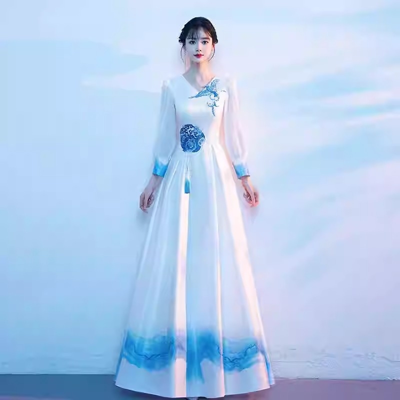 Haljina za zborske nastupe, duga suknja, kineski stil, literarno retro (Jesen 2025 izdanje; poliester tkanina; sadržaj glavne tkanine 70–80%; vez)