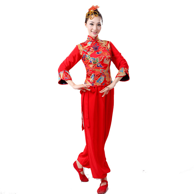 Yangko plesni kostim za scensko izvedbo, odrasle žene; Materijal: Cotton Blend; Glavni materijal: Polyester; Podstava: Polyester; Dodatni materijal: Polyethylene Fiber; Prikladno za sve sezone