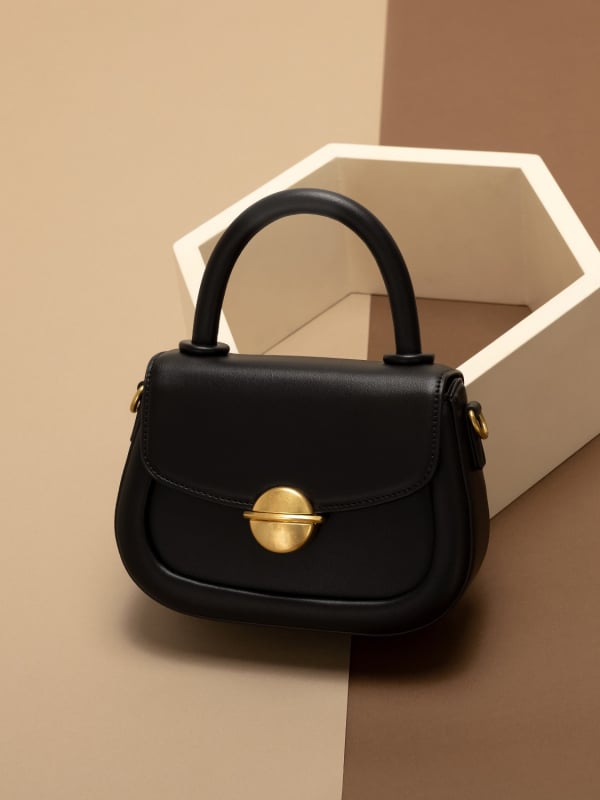 PU ženska torbica preko ramena s poklopcem, horizontalni kvadratni oblik, gradski minimalistički stil, unutarnji džep sa zatvaračem