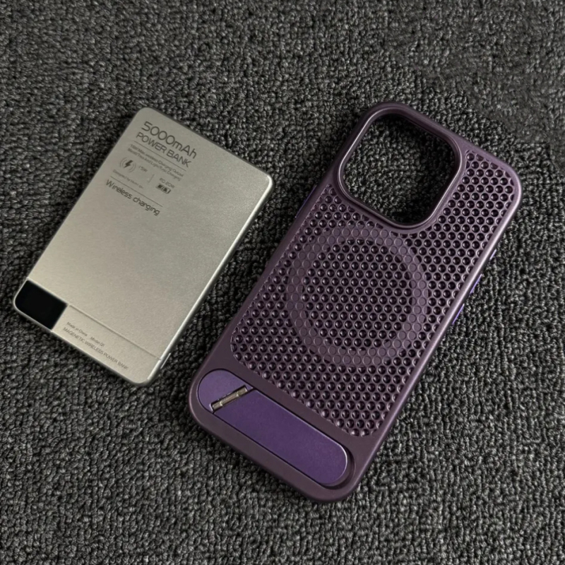 Maska za iPhone 11/12/13/14 od mat PC materijala, odvodi toplinu, otporna na padove, ugrađeni držač, magnetsko pričvršćivanje