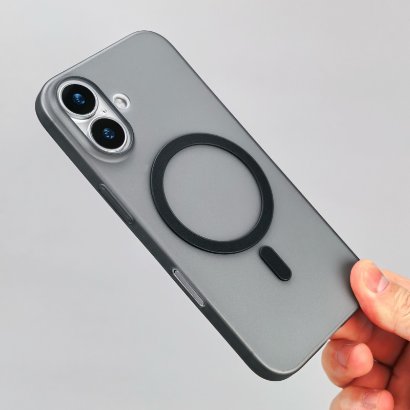 Ultra-tanka magnetska matirana PC futrola za iPhone 17 Pro Max