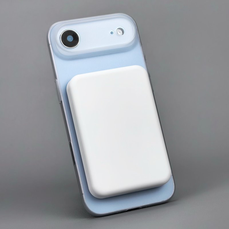Ultra-tanka magnetska matirana PC futrola za iPhone 17 Pro Max