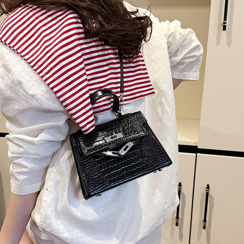 PU torba preko tijela s kamenim uzorkom, horizontalni kvadratni oblik, magnetno zatvaranje, unutarnje pretince za telefon i ID s laminiranim džepom na zip