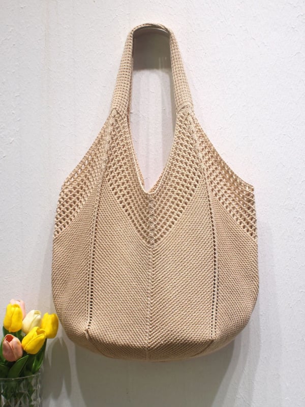 Torba za rameno od poliesterskog pletenog materijala s prozračnim dizajnom, vertikalni kvadratni oblik, otvoreni gornji dio, pretinac za telefon