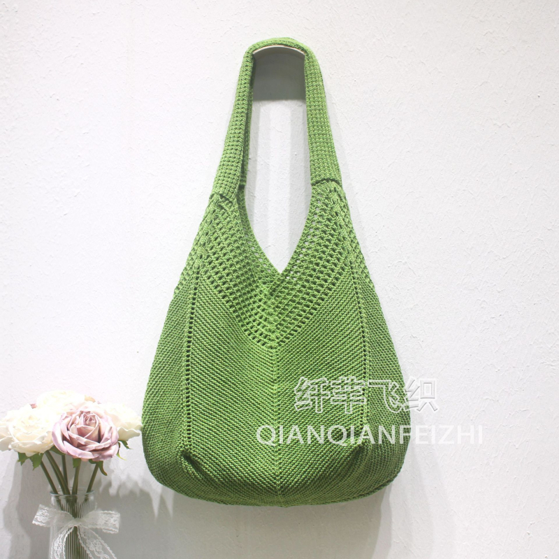 Torba za rameno od poliesterskog pletenog materijala s prozračnim dizajnom, vertikalni kvadratni oblik, otvoreni gornji dio, pretinac za telefon