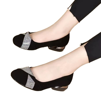 Дамски slip-on обувки с кръгъл пръст и rhinestone украса, PU горна част, гумена подметка, средна височина 3–6 cm, подходящи за пролет и есен.