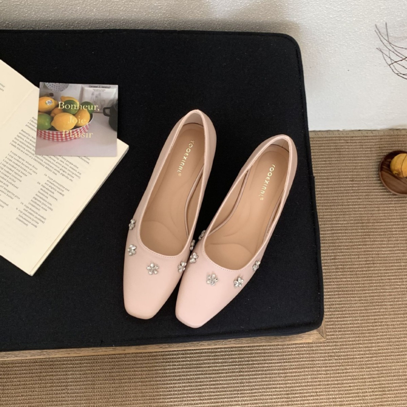 Mary Jane cipele, okrugli vrh, 6–8 cm petu, gornji dio od Super fiber, gumeni potplat